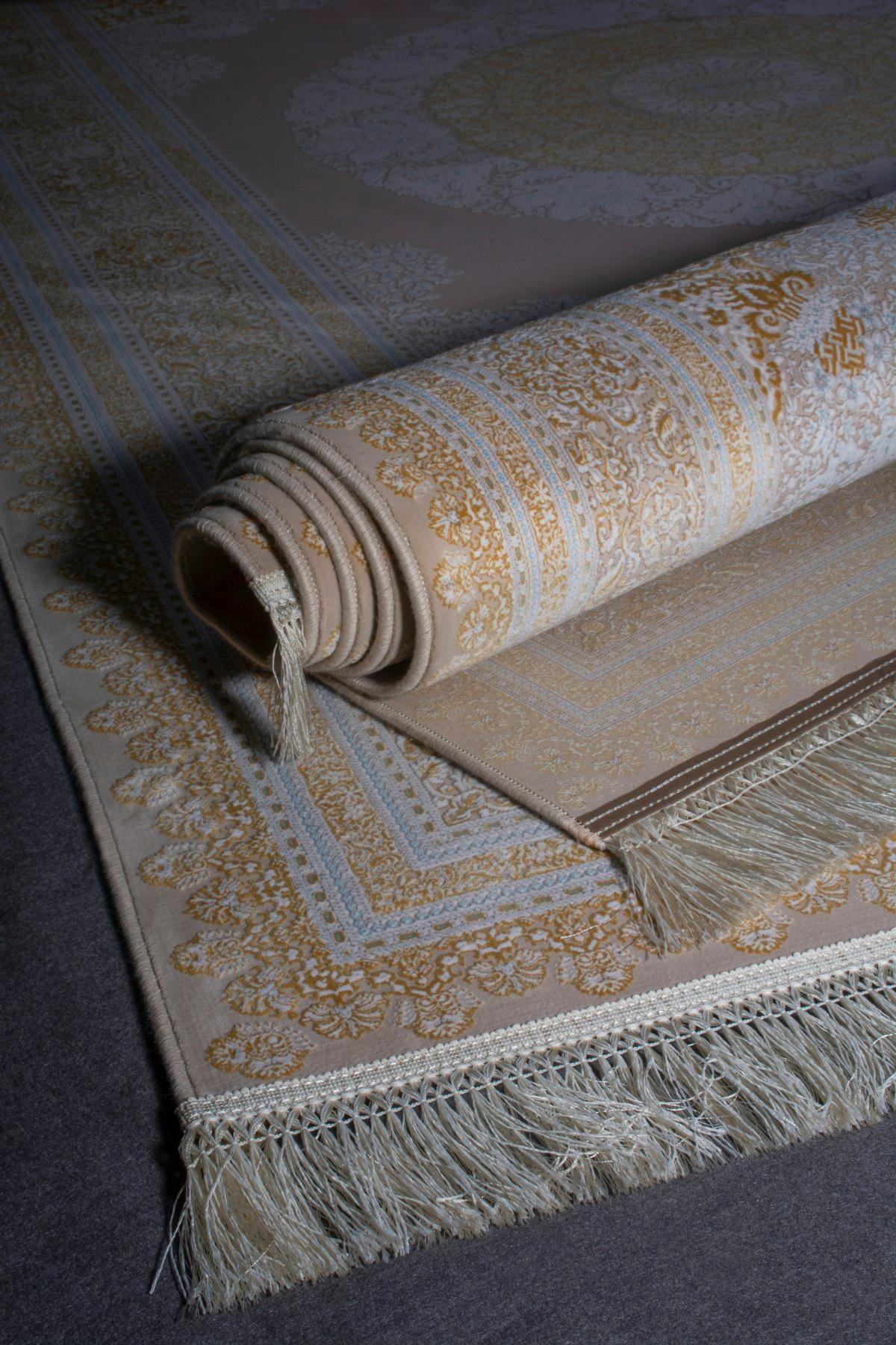 Osmanlı Halı ve Kilim Koleksiyonu